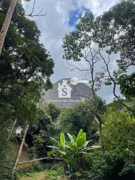 Comprar Casa em Araras, Petrópolis/RJ - Simone de Oliveira Imóveis