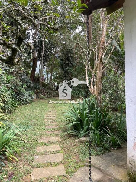 Comprar Casa em Araras, Petrópolis/RJ - Simone de Oliveira Imóveis