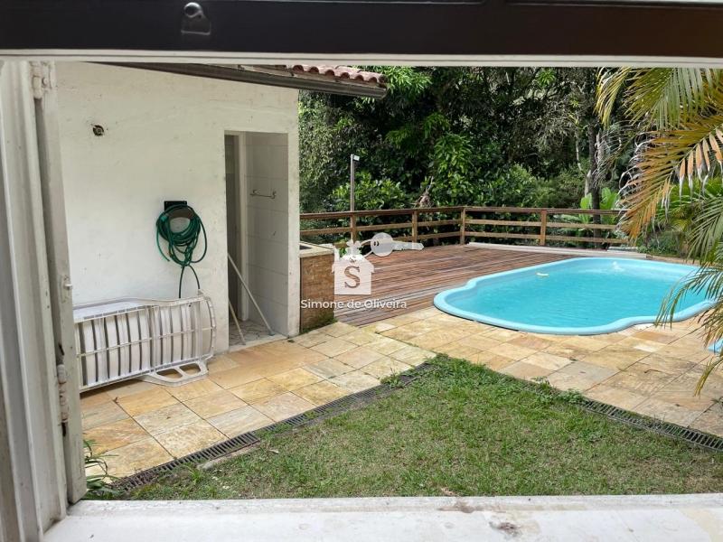 Comprar Casa em Araras, Petrópolis/RJ - Simone de Oliveira Imóveis