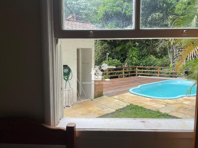 Comprar Casa em Araras, Petrópolis/RJ - Simone de Oliveira Imóveis