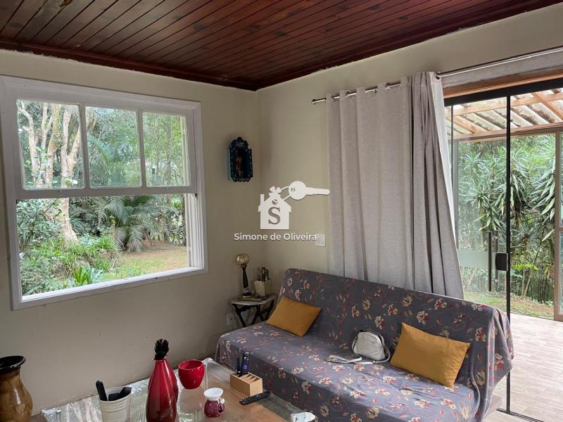 Comprar Casa em Araras, Petrópolis/RJ - Simone de Oliveira Imóveis