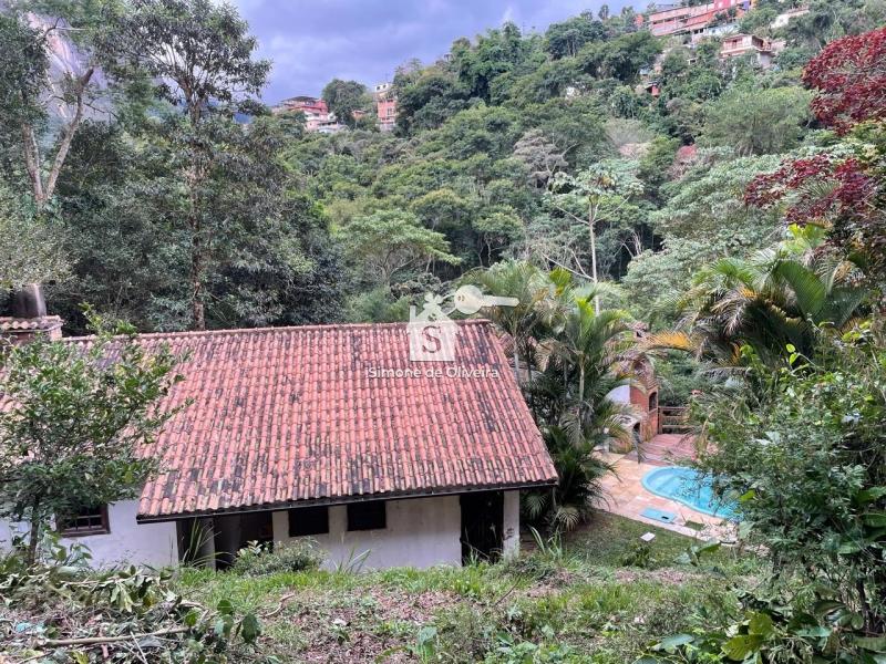 Comprar Casa em Araras, Petrópolis/RJ - Simone de Oliveira Imóveis