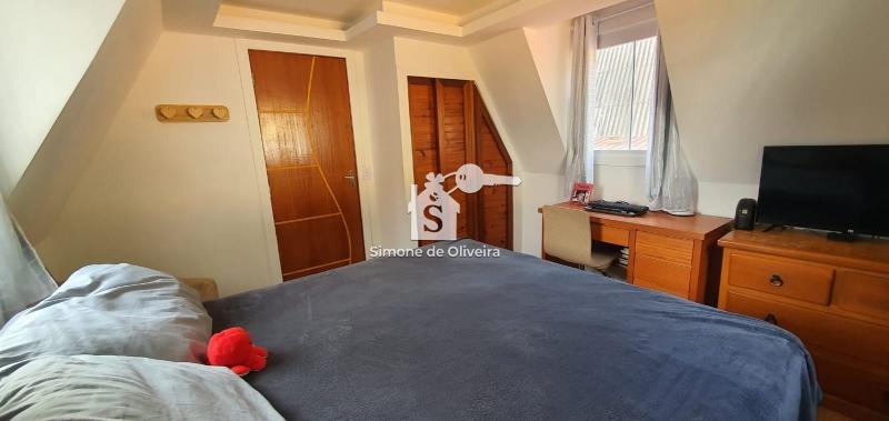 Comprar Casa em Itaipava, Petrópolis/RJ - Simone de Oliveira Imóveis