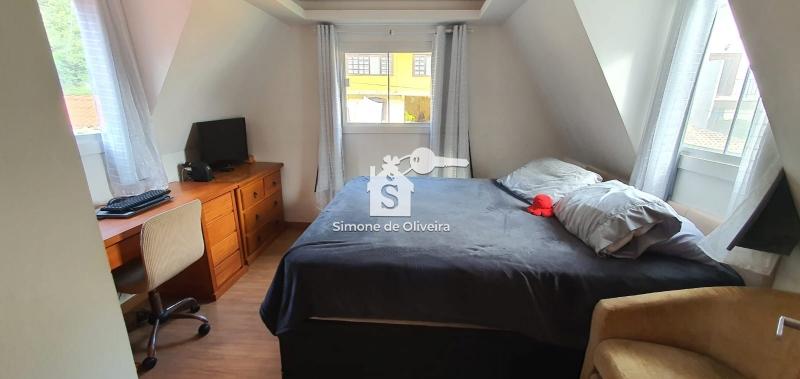 Comprar Casa em Itaipava, Petrópolis/RJ - Simone de Oliveira Imóveis
