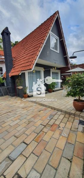 Comprar Casa em Itaipava, Petrópolis/RJ - Simone de Oliveira Imóveis