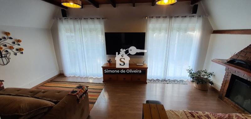 Comprar Casa em Itaipava, Petrópolis/RJ - Simone de Oliveira Imóveis