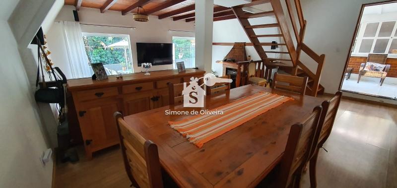 Comprar Casa em Itaipava, Petrópolis/RJ - Simone de Oliveira Imóveis