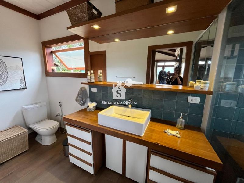 Comprar Casa em Araras, Petrópolis/RJ - Simone de Oliveira Imóveis