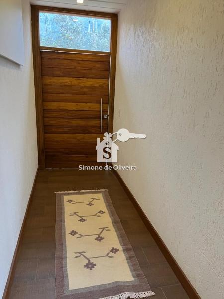 Comprar Casa em Araras, Petrópolis/RJ - Simone de Oliveira Imóveis