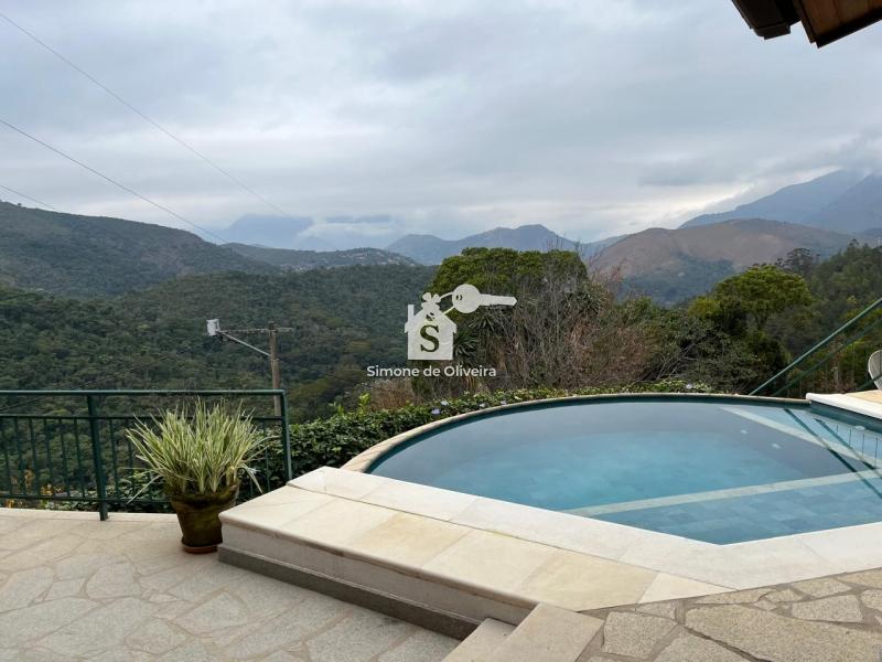 Comprar Casa em Araras, Petrópolis/RJ - Simone de Oliveira Imóveis
