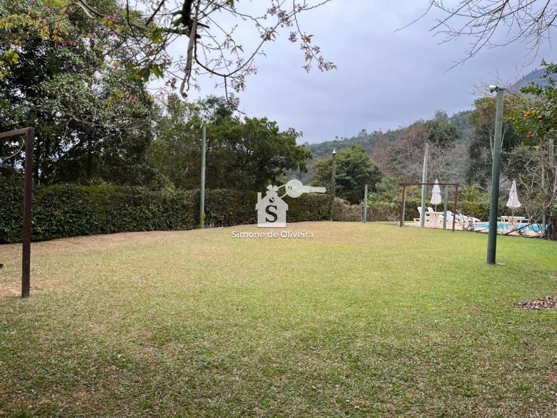 Comprar Casa em Araras, Petrópolis/RJ - Simone de Oliveira Imóveis