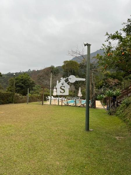 Comprar Casa em Araras, Petrópolis/RJ - Simone de Oliveira Imóveis