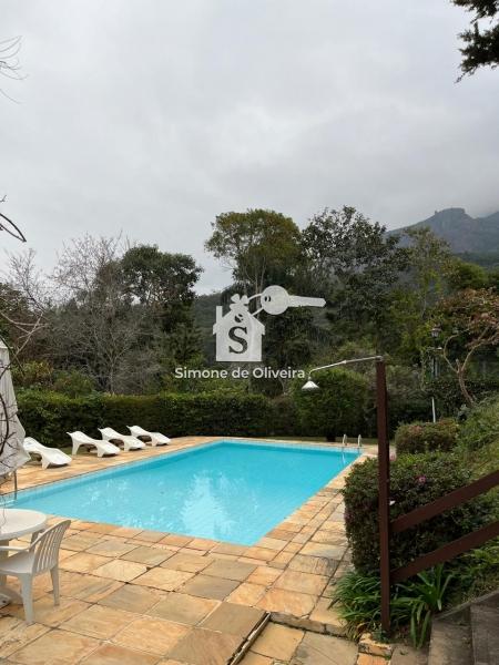 Comprar Casa em Araras, Petrópolis/RJ - Simone de Oliveira Imóveis