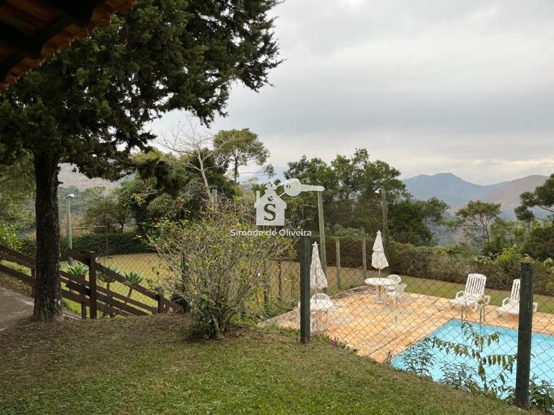 Comprar Casa em Araras, Petrópolis/RJ - Simone de Oliveira Imóveis