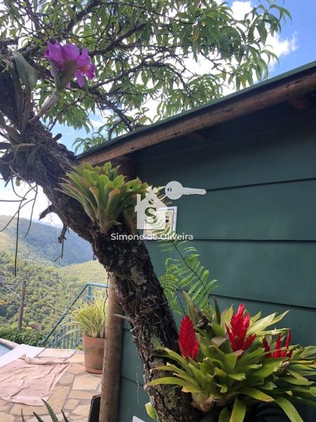 Comprar Casa em Araras, Petrópolis/RJ - Simone de Oliveira Imóveis