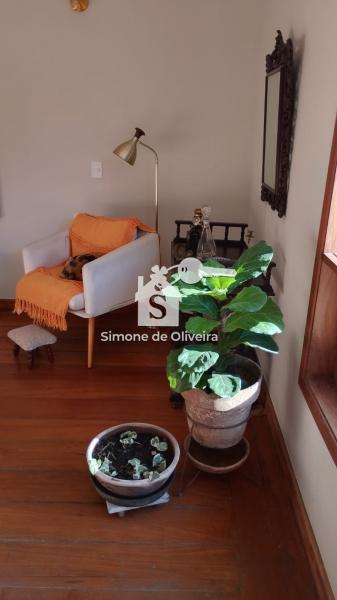 Comprar Casa em Itaipava, Petrópolis/RJ - Simone de Oliveira Imóveis