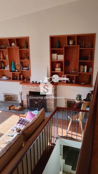 Comprar Casa em Itaipava, Petrópolis/RJ - Simone de Oliveira Imóveis