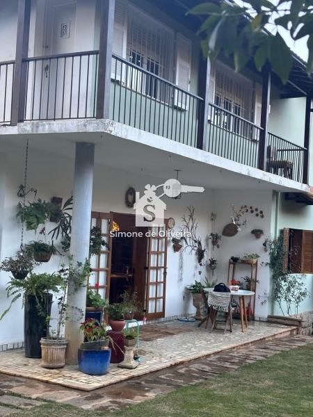 Comprar Casa em Itaipava, Petrópolis/RJ - Simone de Oliveira Imóveis