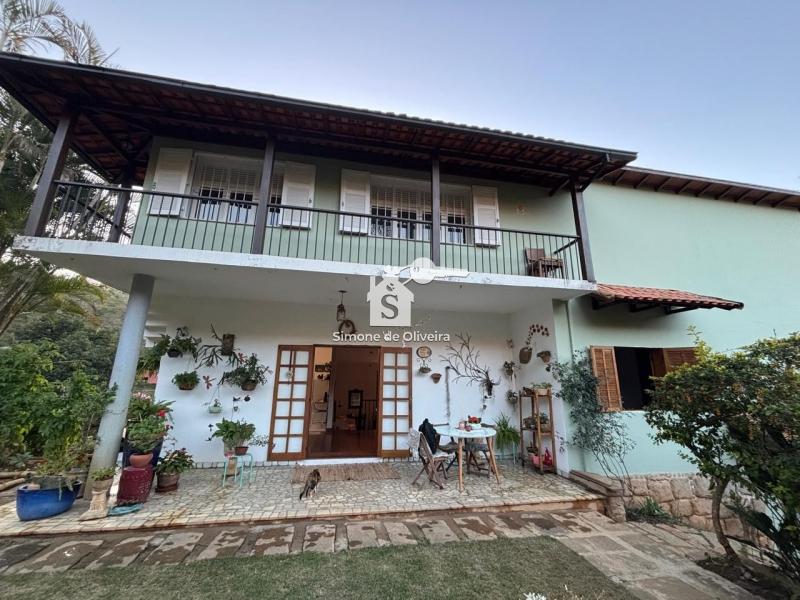 Comprar Casa em Itaipava, Petrópolis/RJ - Simone de Oliveira Imóveis