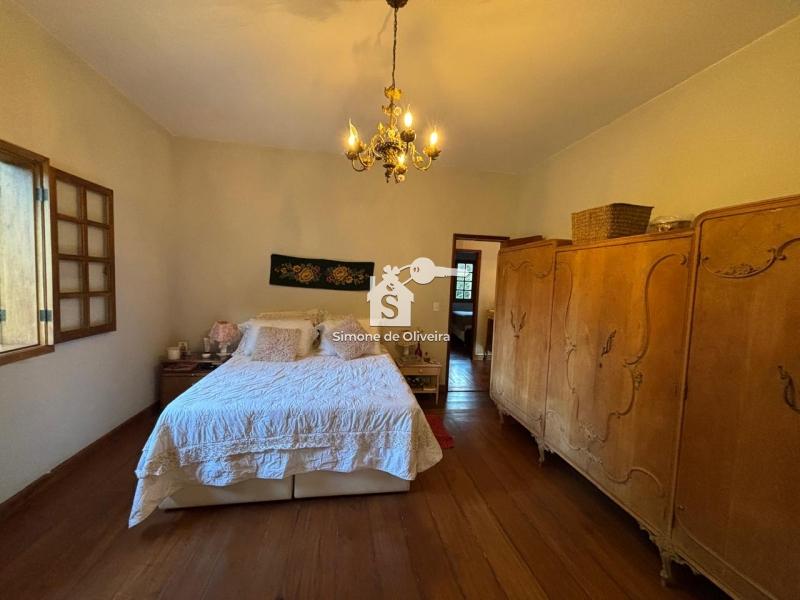 Comprar Casa em Itaipava, Petrópolis/RJ - Simone de Oliveira Imóveis