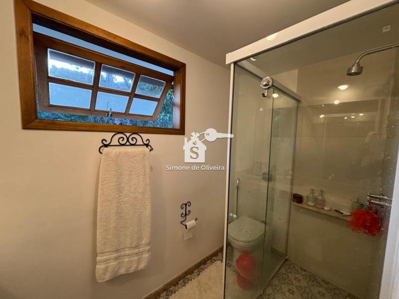 Comprar Casa em Itaipava, Petrópolis/RJ - Simone de Oliveira Imóveis