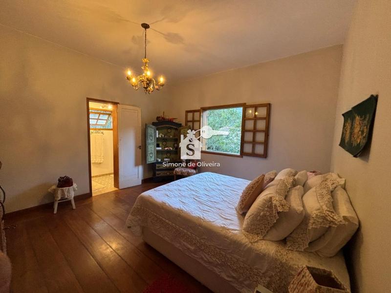 Comprar Casa em Itaipava, Petrópolis/RJ - Simone de Oliveira Imóveis