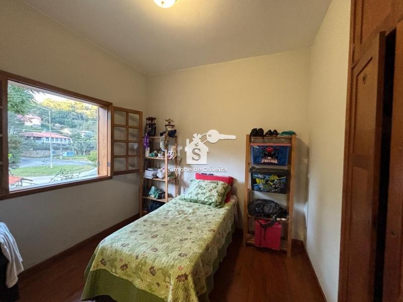 Comprar Casa em Itaipava, Petrópolis/RJ - Simone de Oliveira Imóveis
