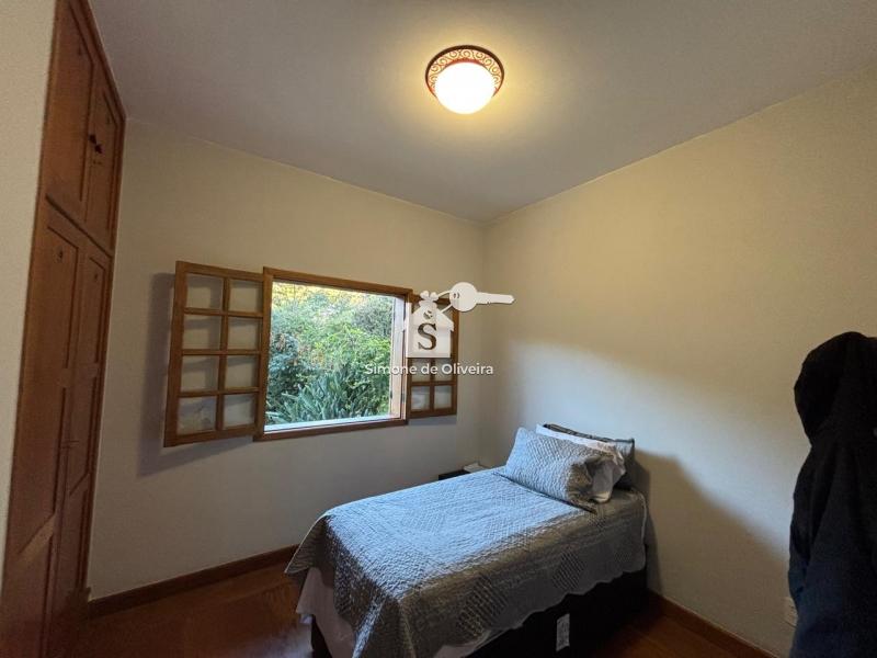 Comprar Casa em Itaipava, Petrópolis/RJ - Simone de Oliveira Imóveis