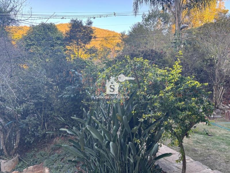 Comprar Casa em Itaipava, Petrópolis/RJ - Simone de Oliveira Imóveis