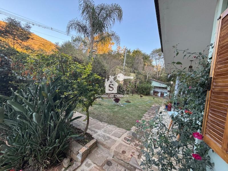 Comprar Casa em Itaipava, Petrópolis/RJ - Simone de Oliveira Imóveis