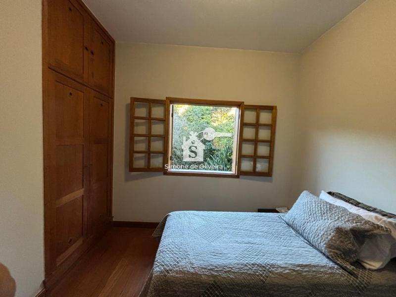 Comprar Casa em Itaipava, Petrópolis/RJ - Simone de Oliveira Imóveis