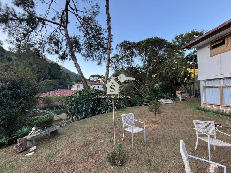 Comprar Casa em Itaipava, Petrópolis/RJ - Simone de Oliveira Imóveis