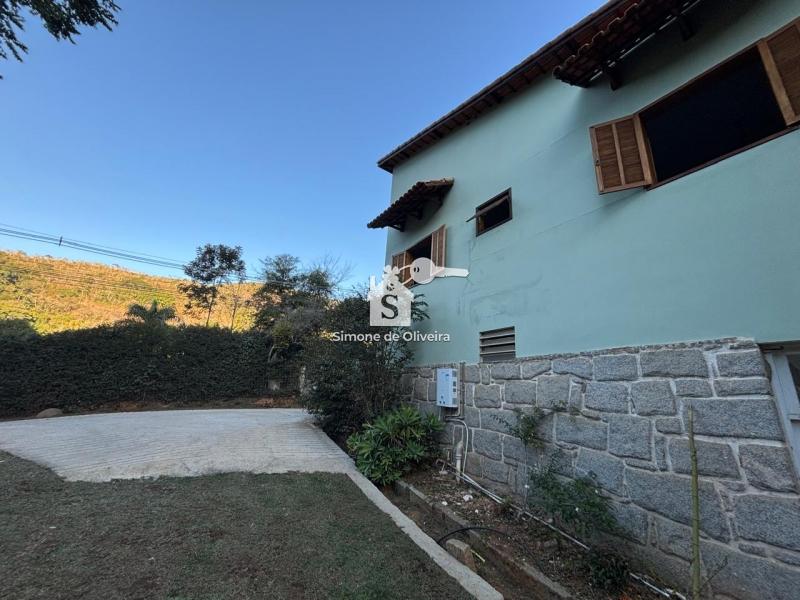 Comprar Casa em Itaipava, Petrópolis/RJ - Simone de Oliveira Imóveis
