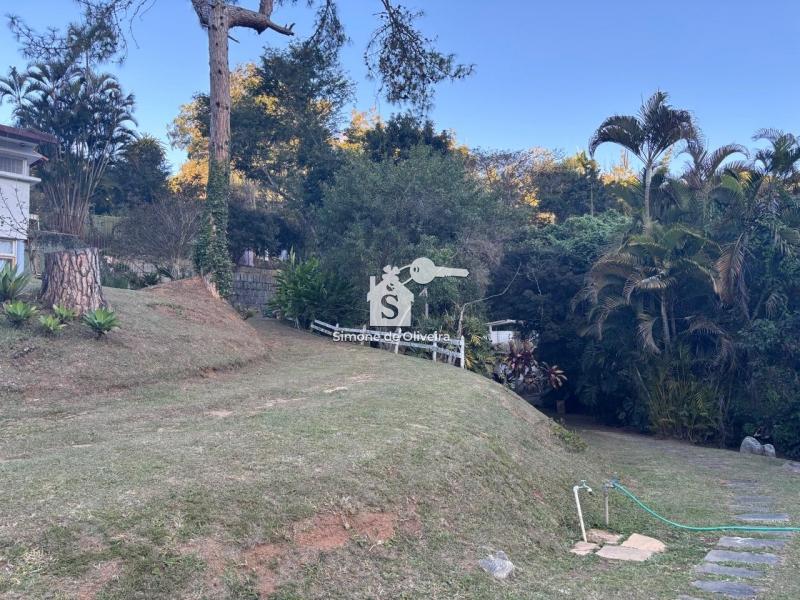 Comprar Casa em Itaipava, Petrópolis/RJ - Simone de Oliveira Imóveis