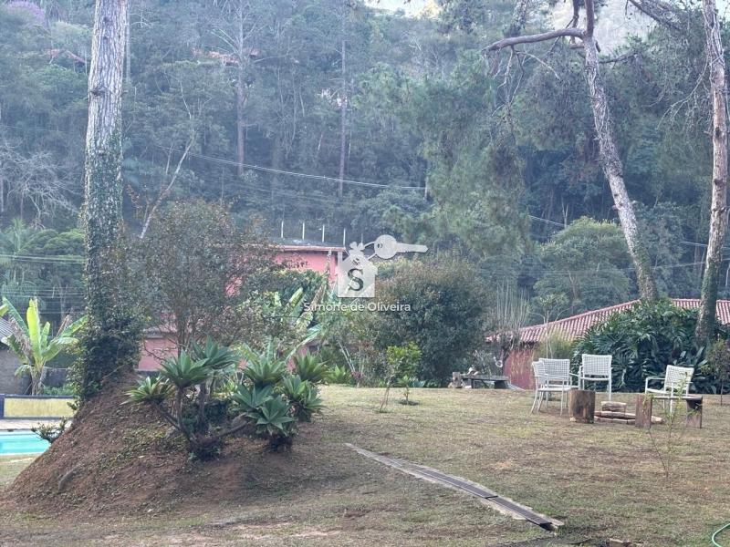 Comprar Casa em Itaipava, Petrópolis/RJ - Simone de Oliveira Imóveis