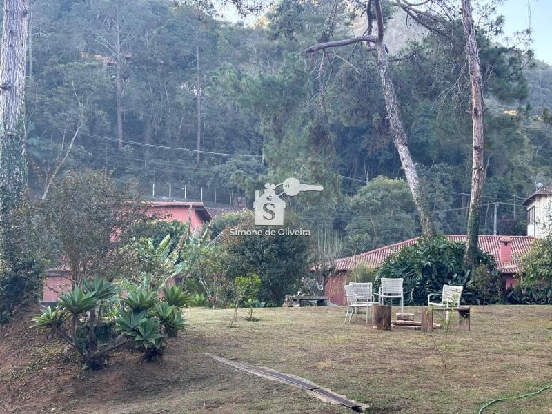 Comprar Casa em Itaipava, Petrópolis/RJ - Simone de Oliveira Imóveis