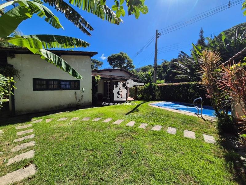 Comprar Casa em Itaipava, Petrópolis/RJ - Simone de Oliveira Imóveis