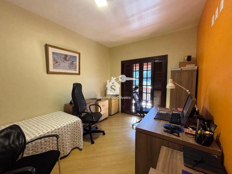 Comprar Casa em Itaipava, Petrópolis/RJ - Simone de Oliveira Imóveis