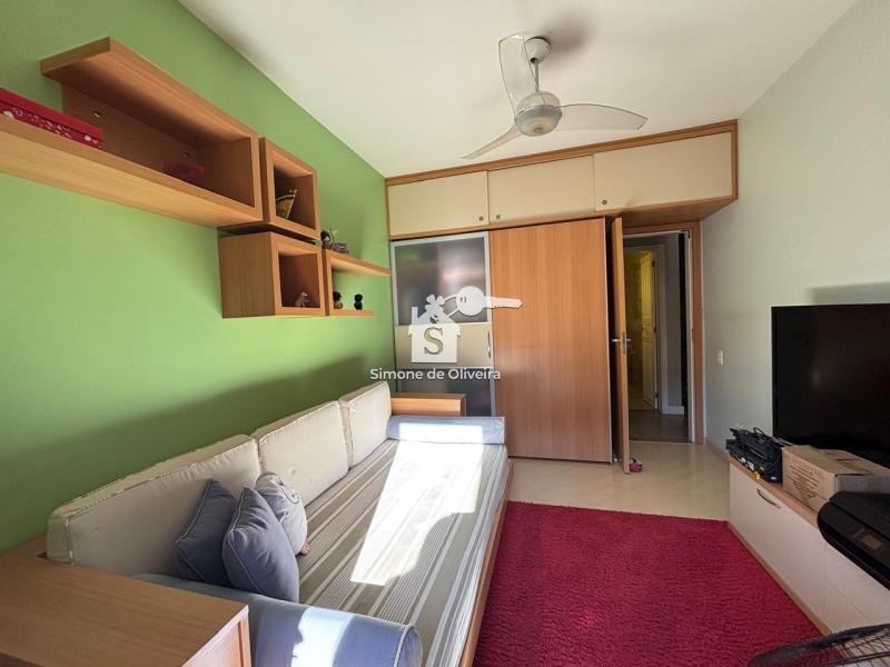 Comprar Casa em Itaipava, Petrópolis/RJ - Simone de Oliveira Imóveis