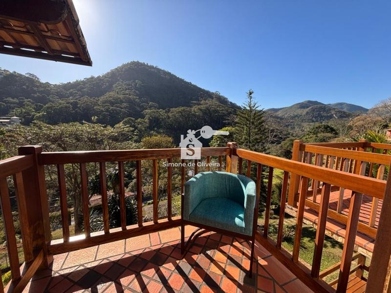 Comprar Casa em Itaipava, Petrópolis/RJ - Simone de Oliveira Imóveis