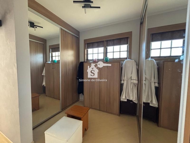 Comprar Casa em Itaipava, Petrópolis/RJ - Simone de Oliveira Imóveis
