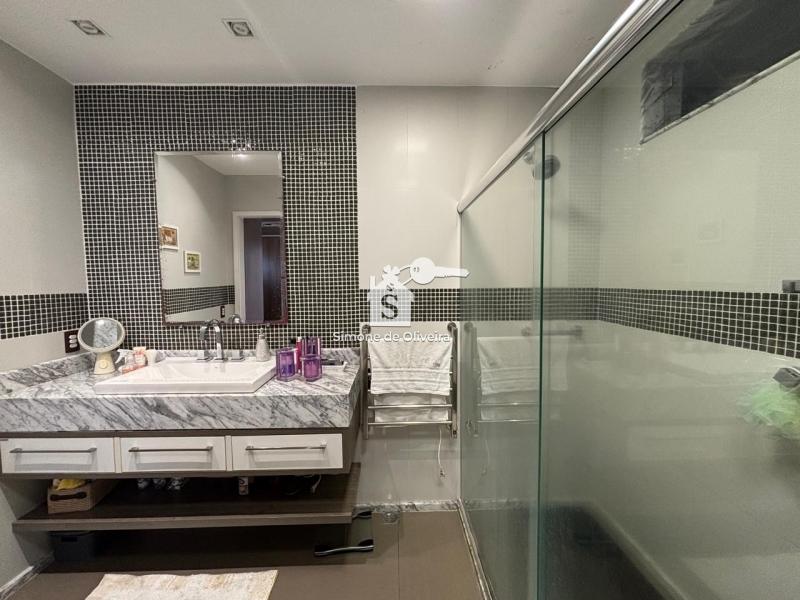 Comprar Casa em Itaipava, Petrópolis/RJ - Simone de Oliveira Imóveis