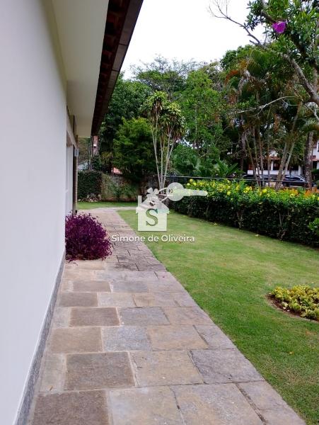 Comprar Casa em Itaipava, Petrópolis/RJ - Simone de Oliveira Imóveis