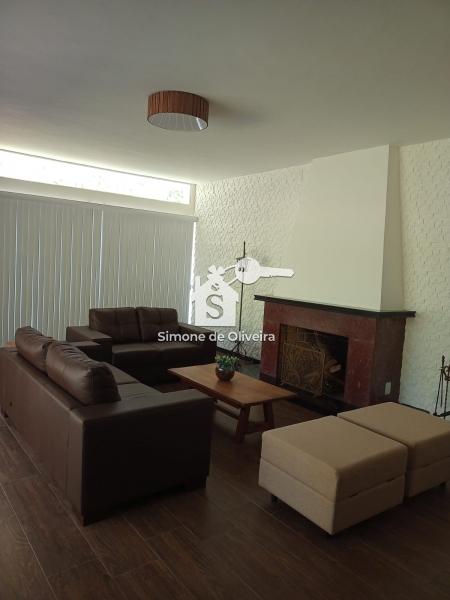 Comprar Casa em Itaipava, Petrópolis/RJ - Simone de Oliveira Imóveis