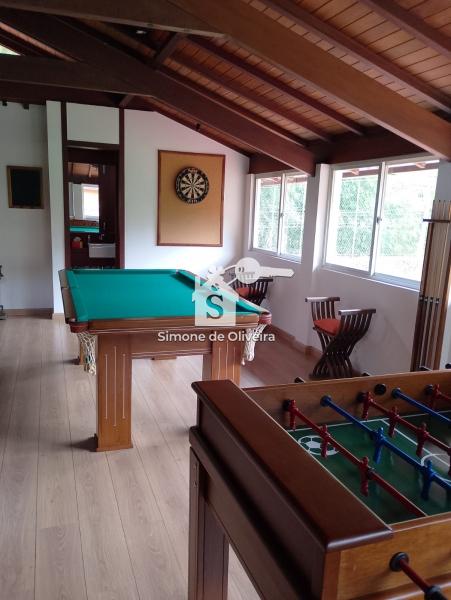 Comprar Casa em Itaipava, Petrópolis/RJ - Simone de Oliveira Imóveis