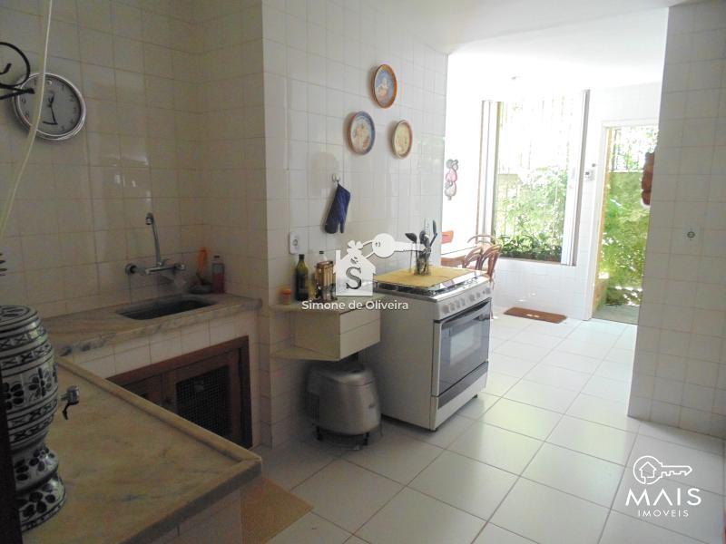 Comprar Casa em Itaipava, Petrópolis/RJ - Simone de Oliveira Imóveis