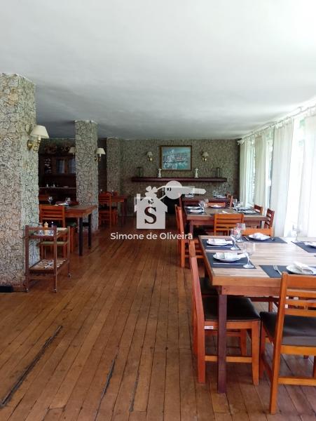 Comprar Casa em Itaipava, Petrópolis/RJ - Simone de Oliveira Imóveis