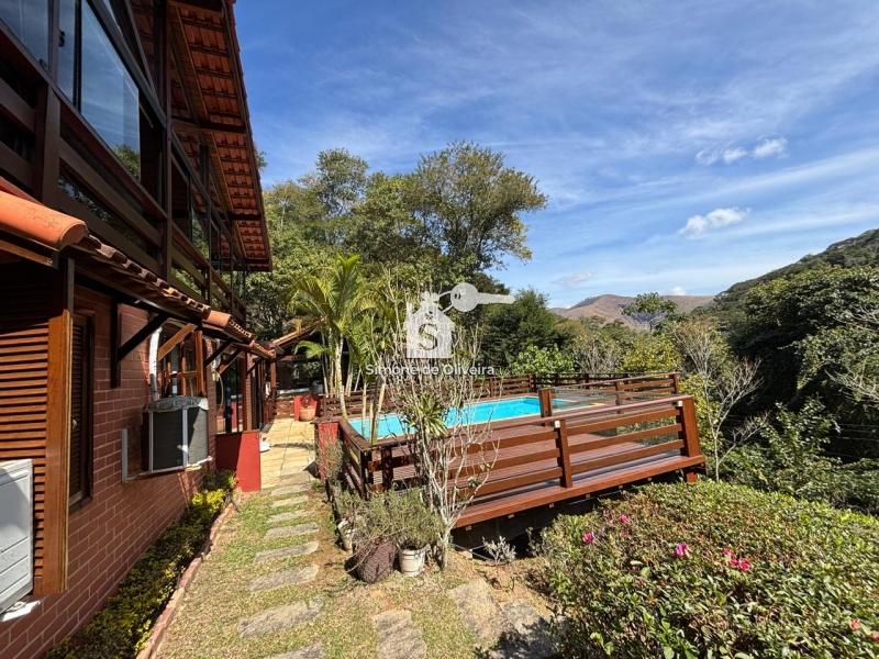 Comprar Casa em Itaipava, Petrópolis/RJ - Simone de Oliveira Imóveis