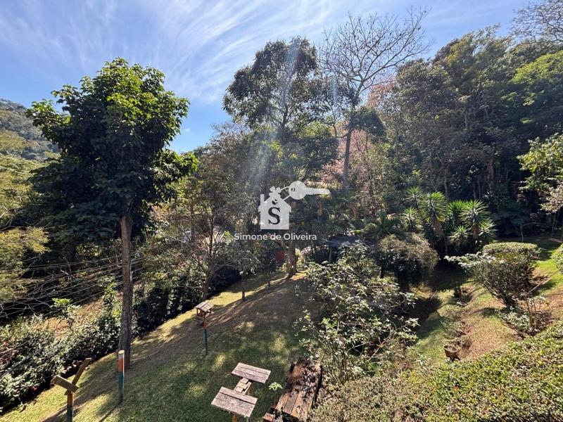 Comprar Casa em Itaipava, Petrópolis/RJ - Simone de Oliveira Imóveis