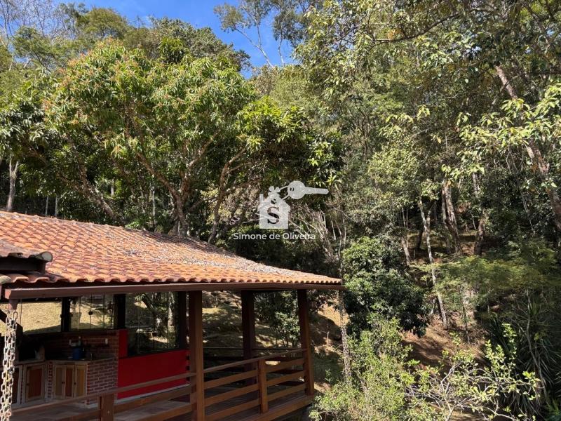 Comprar Casa em Itaipava, Petrópolis/RJ - Simone de Oliveira Imóveis